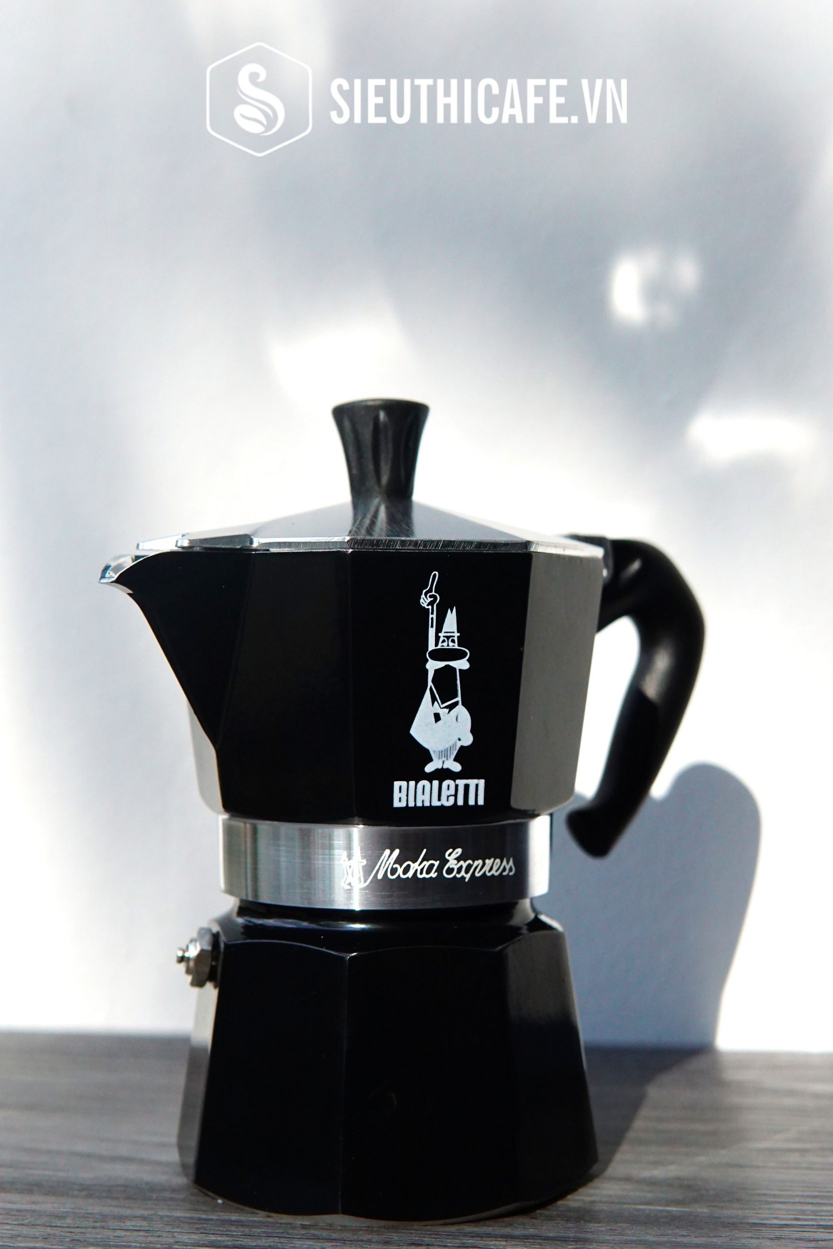 Ấm nấu cà phê Bialetti Moka Express 3 ly- màu Đen 